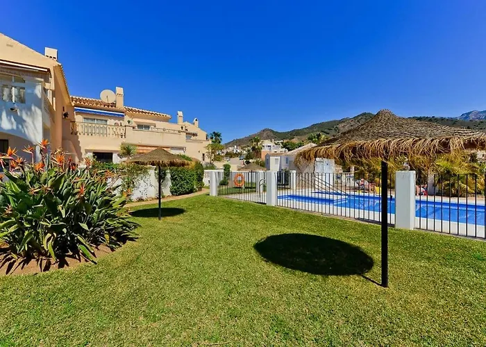 17c Palmas, Oasis Nerja